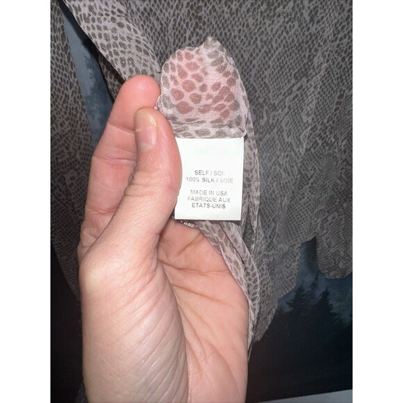 haute hippie silk button up snakeskin print blouse XS - Picture 7 of 7